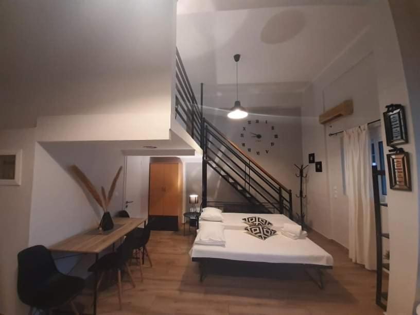 Speri'S Loft Apartment Превеза Екстериор снимка